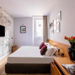 Downtown Boutique House - Ca Domus Collection ** רומא